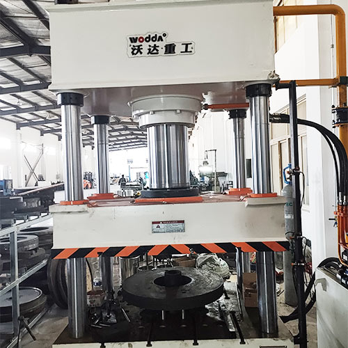 200噸不銹鋼鍋蓋成型液壓機