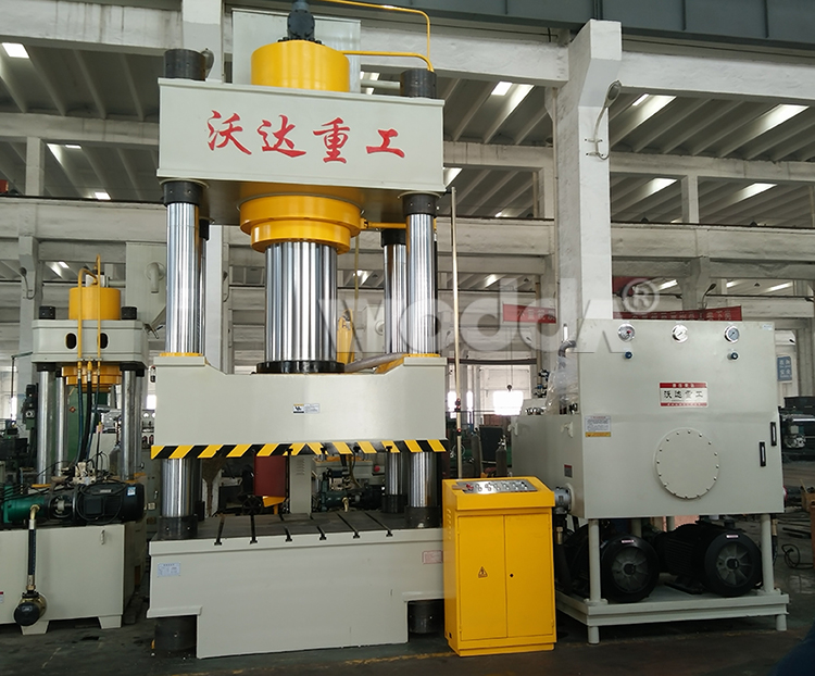 800噸三梁四柱液壓機多少錢？