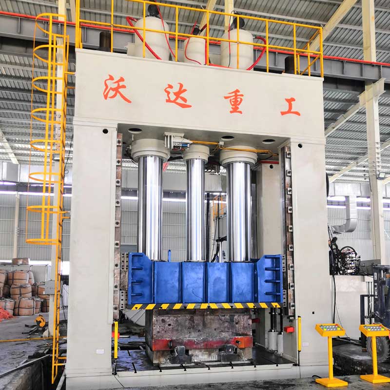 2000噸框架式液壓機 2000噸框架式液壓機