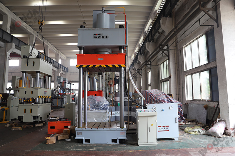 山東耐火材料液壓機廠家(耐火磚、石墨匣缽、坩堝) 山東耐火材料液壓機廠家(耐火磚、石墨匣缽、坩堝)