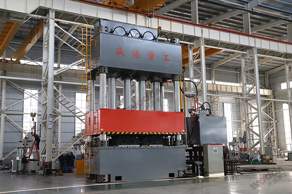 2500噸復合材料成型液壓機_大型四柱液壓機廠家 2500噸復合材料成型液壓機_大型四柱液壓機廠家