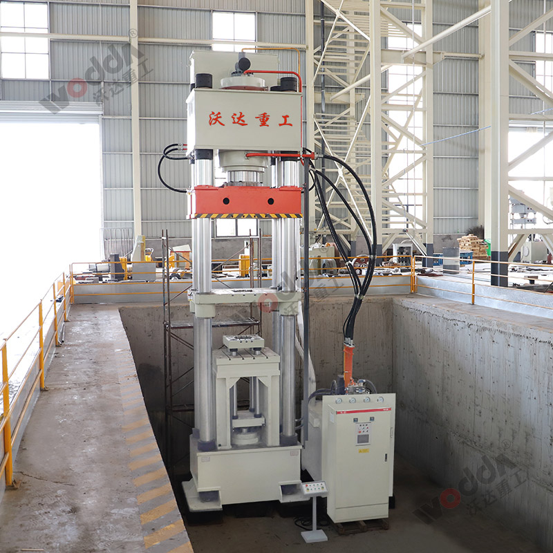 1000噸匣缽液壓機 1000噸匣缽液壓機