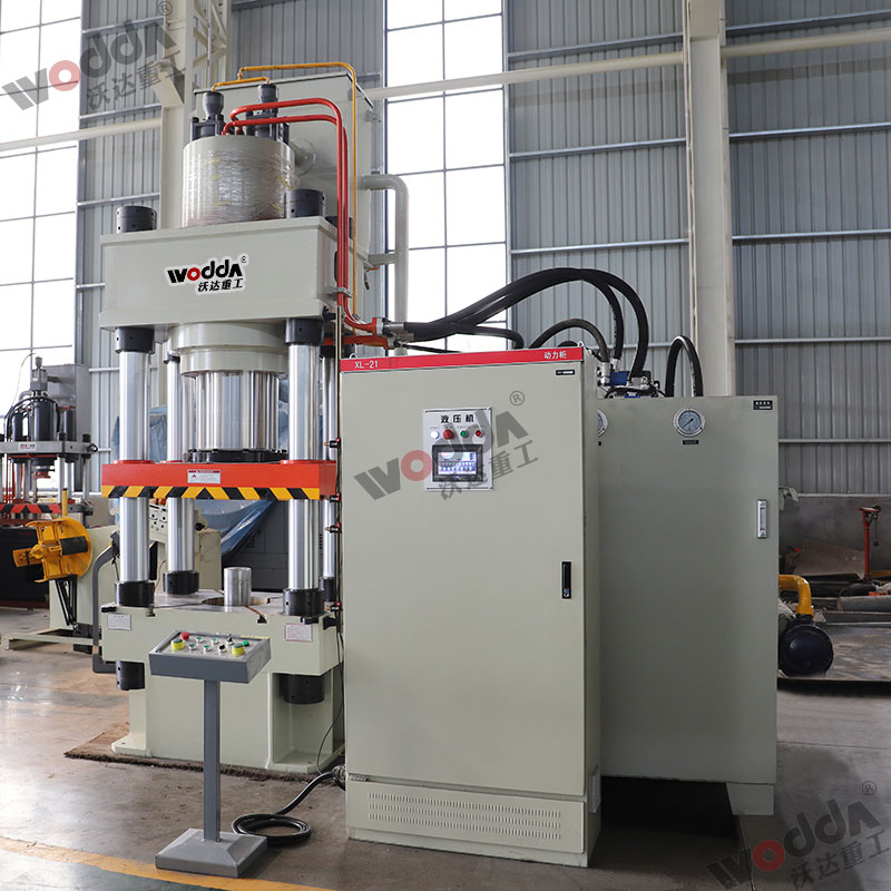 500噸熱模鍛液壓機 500噸熱模鍛液壓機