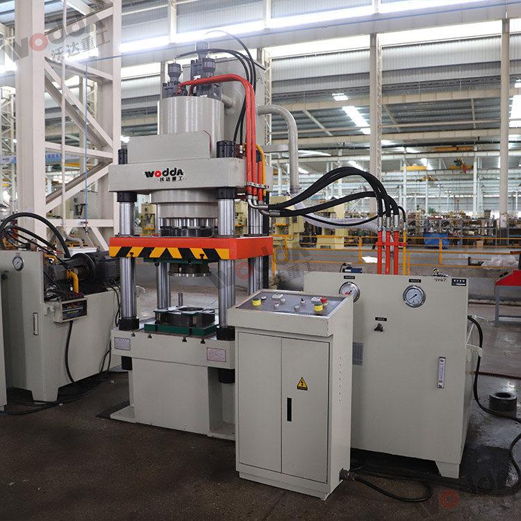 315噸錨桿托盤液壓機(圖1).jpg 315噸錨桿托盤液壓機(圖1).jpg