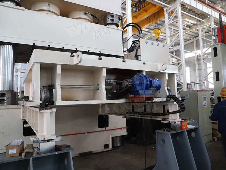 3000噸液壓機移動工作臺 3000噸液壓機移動工作臺