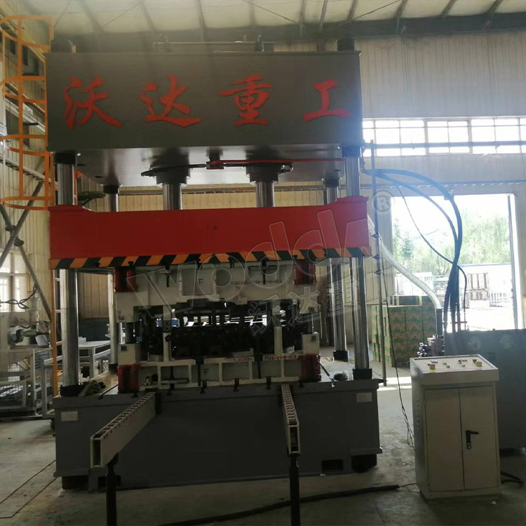 200噸汽車內飾件（內襯門板）液壓機