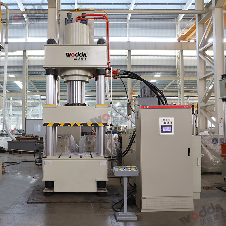 500噸快速液壓機(jī) 500噸快速液壓機(jī)