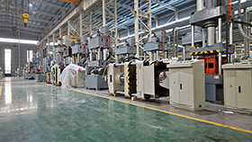 zp-8 液壓機械生產廠家車間