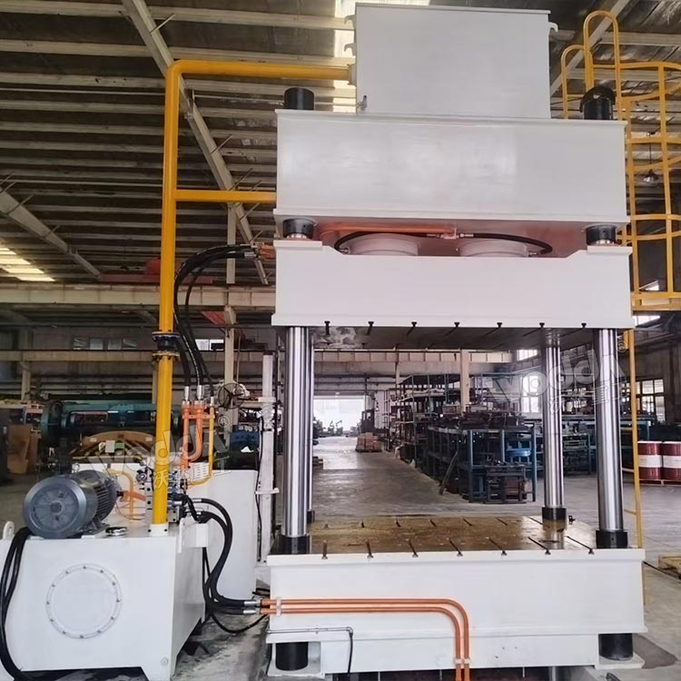 500噸三梁四柱液壓機 500噸三梁四柱液壓機
