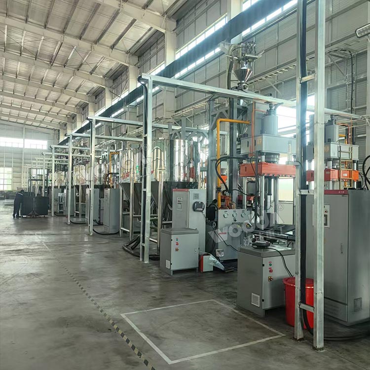 200噸石墨粉末成型液壓機(jī)客戶車間現(xiàn)場 200噸石墨粉末成型液壓機(jī)客戶車間現(xiàn)場