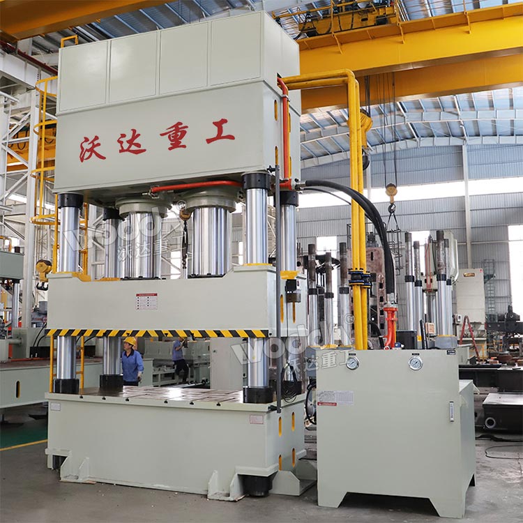 1000噸液壓機 1000噸液壓機