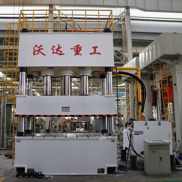 1000噸四柱液壓機 1000噸四柱液壓機