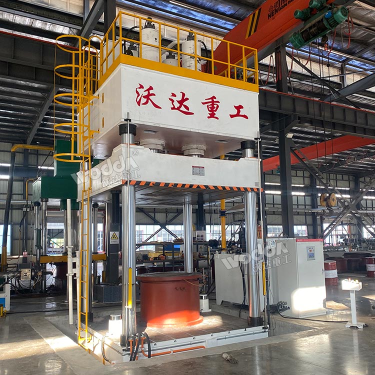 1000噸四柱液壓機 1000噸四柱液壓機