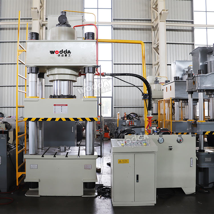 500噸四柱液壓機 500噸四柱液壓機