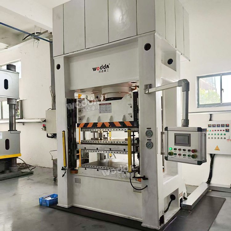 315噸框架式液壓機