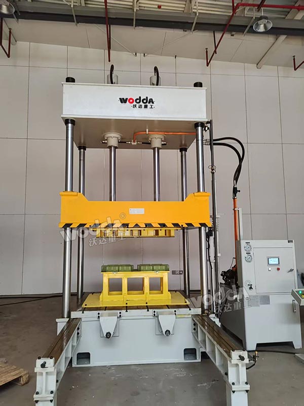 80噸四柱液壓機